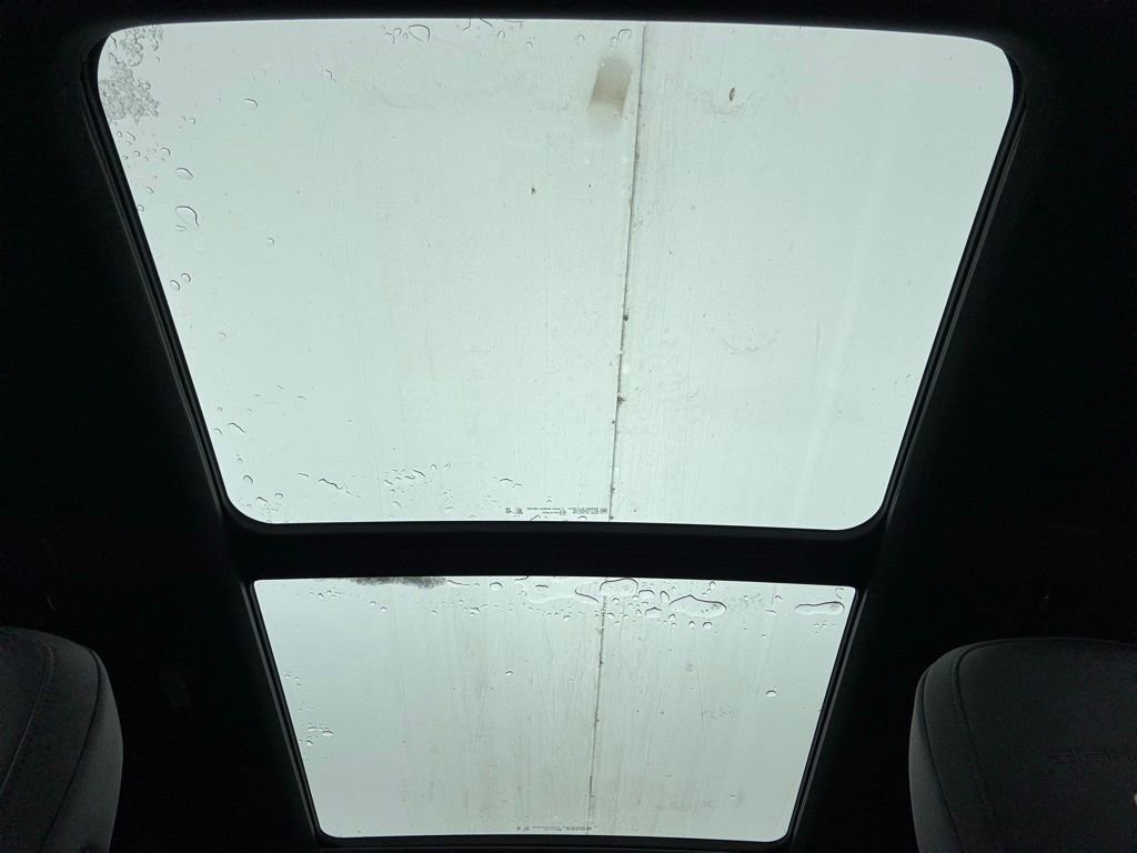 New 2026 GMC Acadia Denali w/ Super Cruise Package image 4