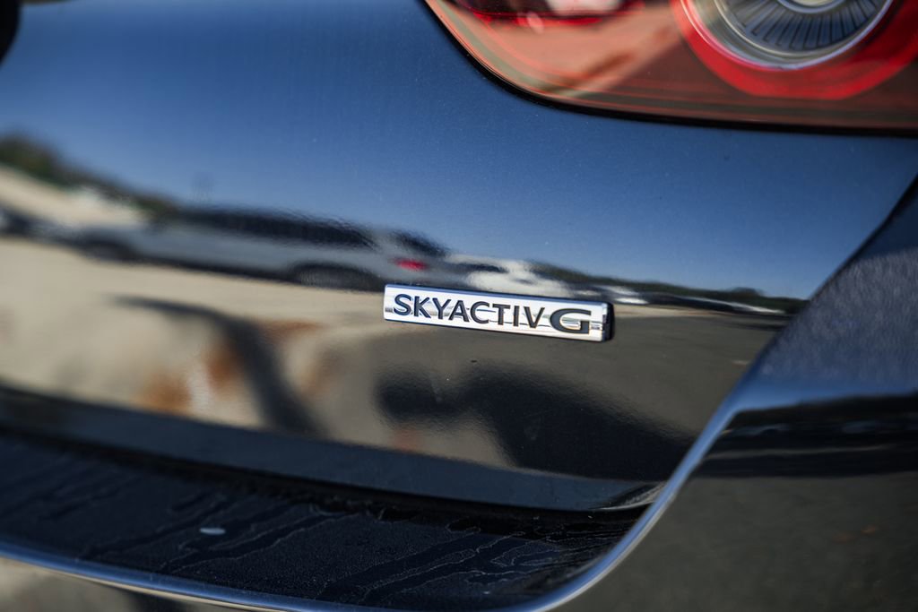Used 2019 MAZDA MAZDA3 Sedan image 7