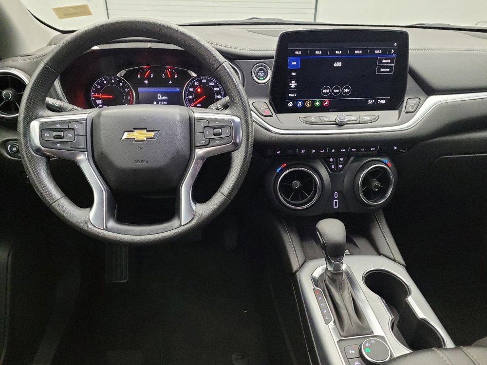 Used 2024 Chevrolet Blazer LT w/ Convenience Package FWD image 22