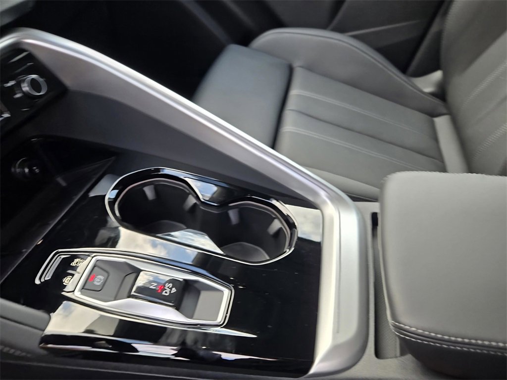 New 2025 Audi Q5 Premium Plus image 24