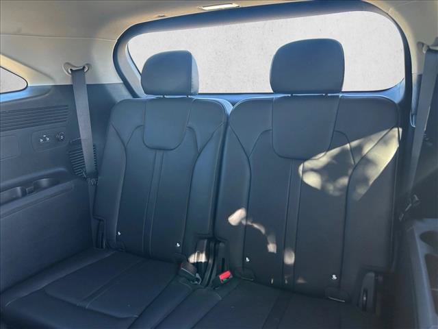 Used 2024 Kia Sorento S w/ Panoramic Sunroof Package FWD image 19