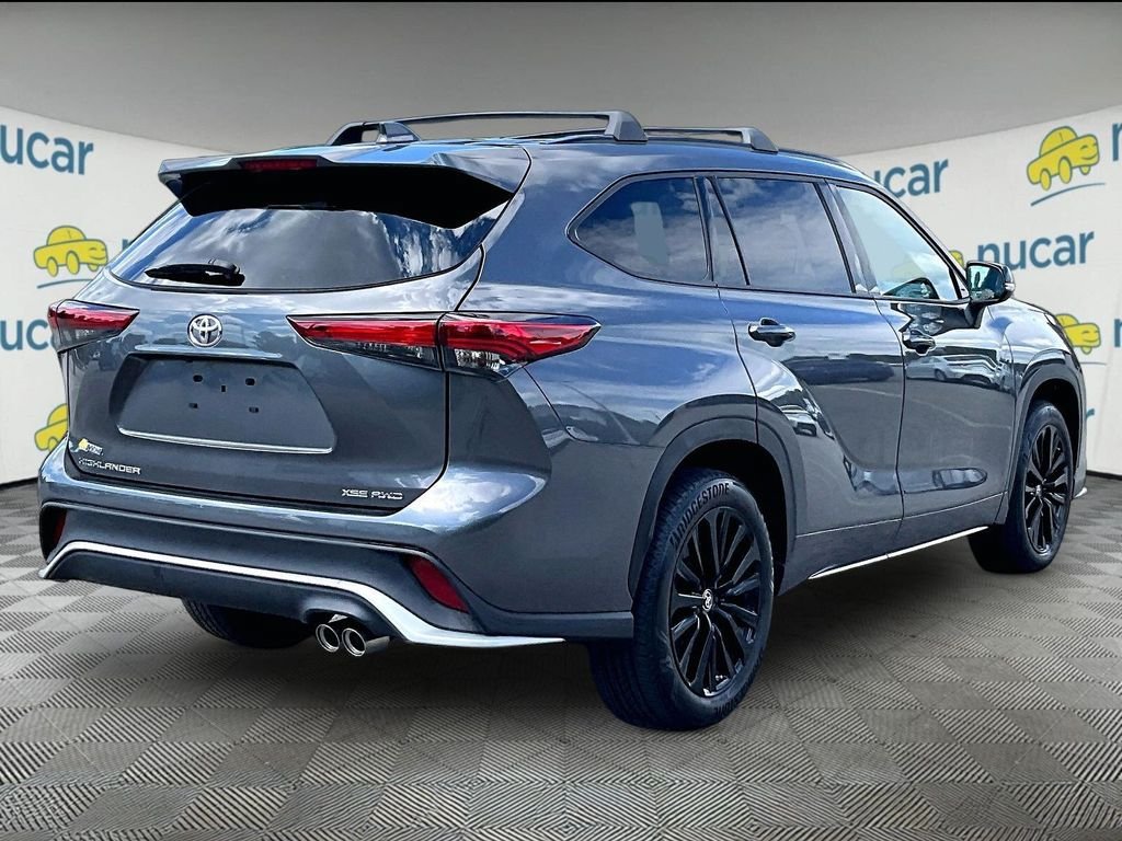 Used 2023 Toyota Highlander XSE AWD/4WD image 6