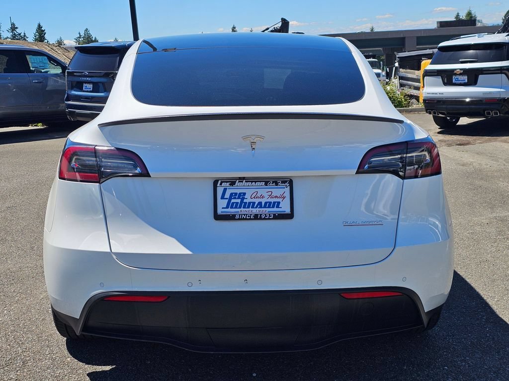 Used 2022 Tesla Model Y Performance AWD/4WD image 6
