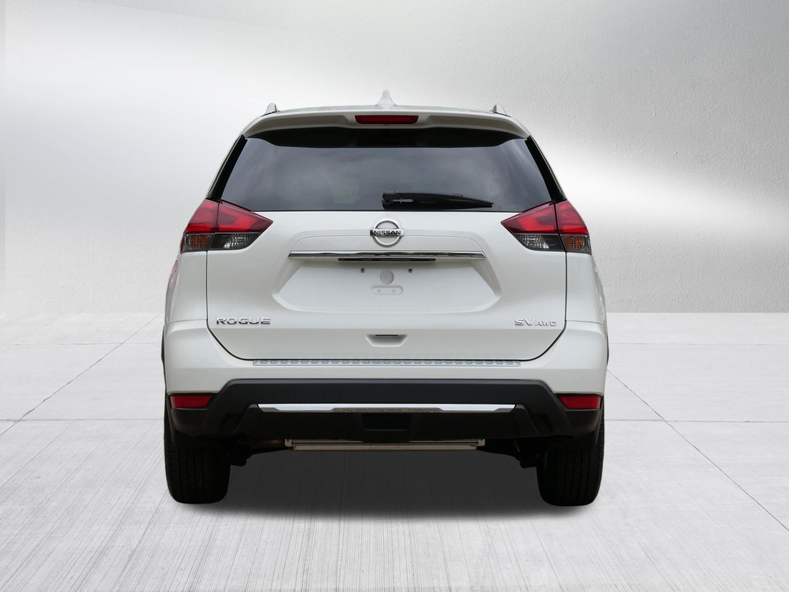 Certified 2017 Nissan Rogue SV w/ SV Premium Package AWD/4WD image 6