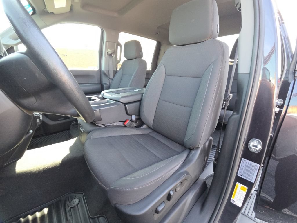 Used 2024 Chevrolet Silverado 2500 Custom w/ Custom Value Package AWD/4WD image 32