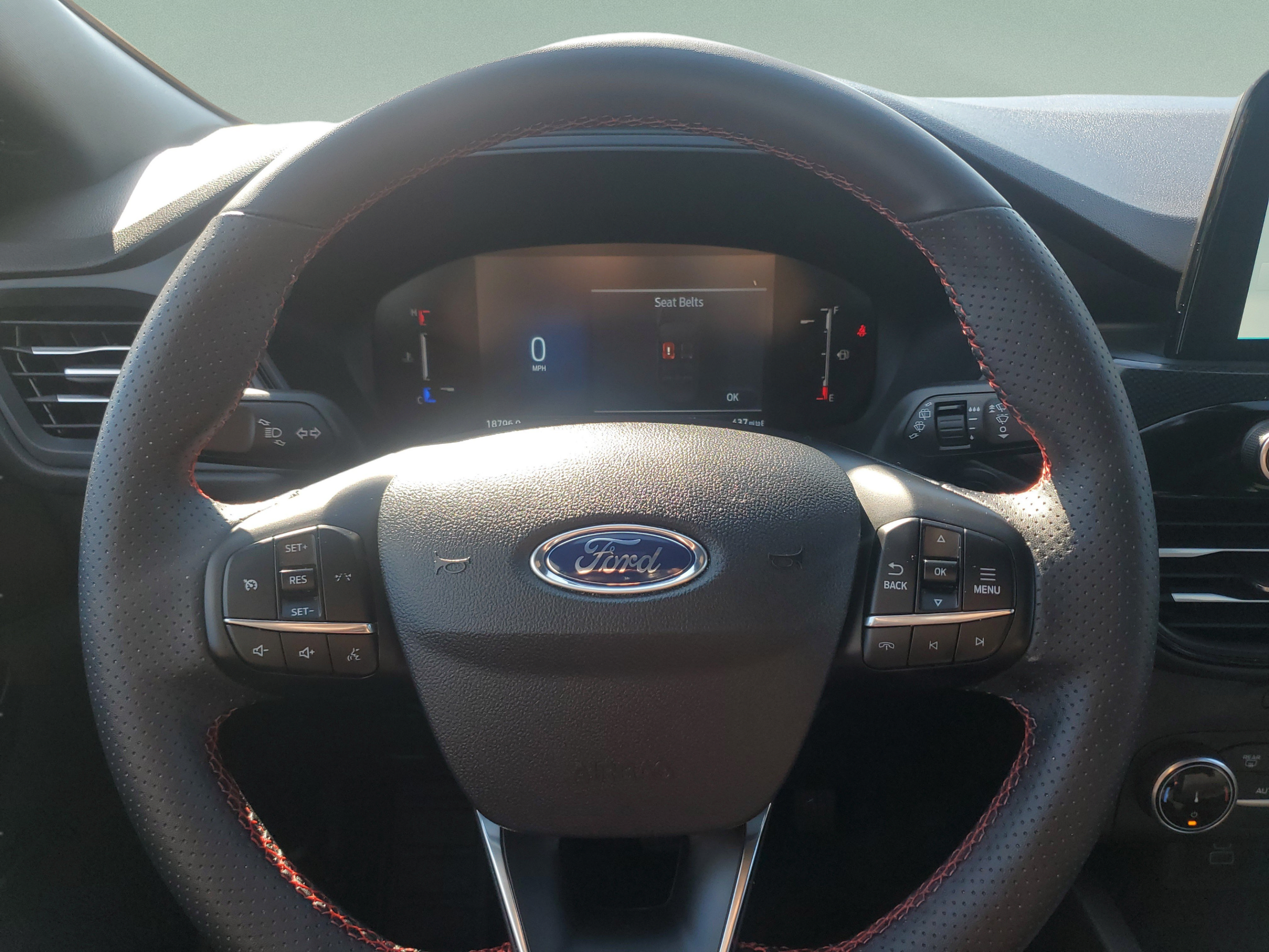 Used 2025 Ford Escape ST-Line FWD image 19