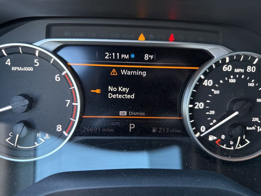 Used 2022 Nissan Rogue SV image 11