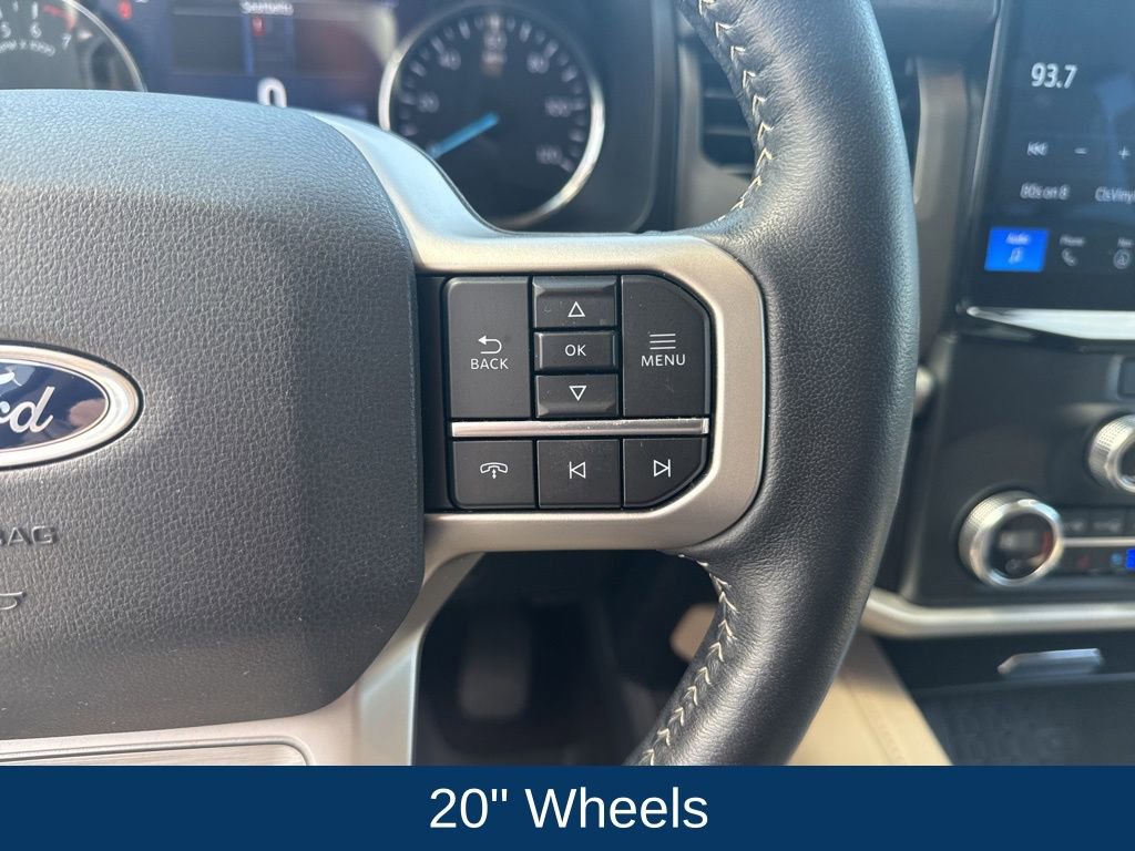 Used 2023 Ford Expedition XLT image 17