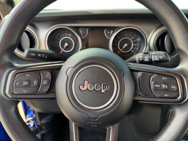 Used 2018 Jeep Wrangler Sport AWD/4WD image 12