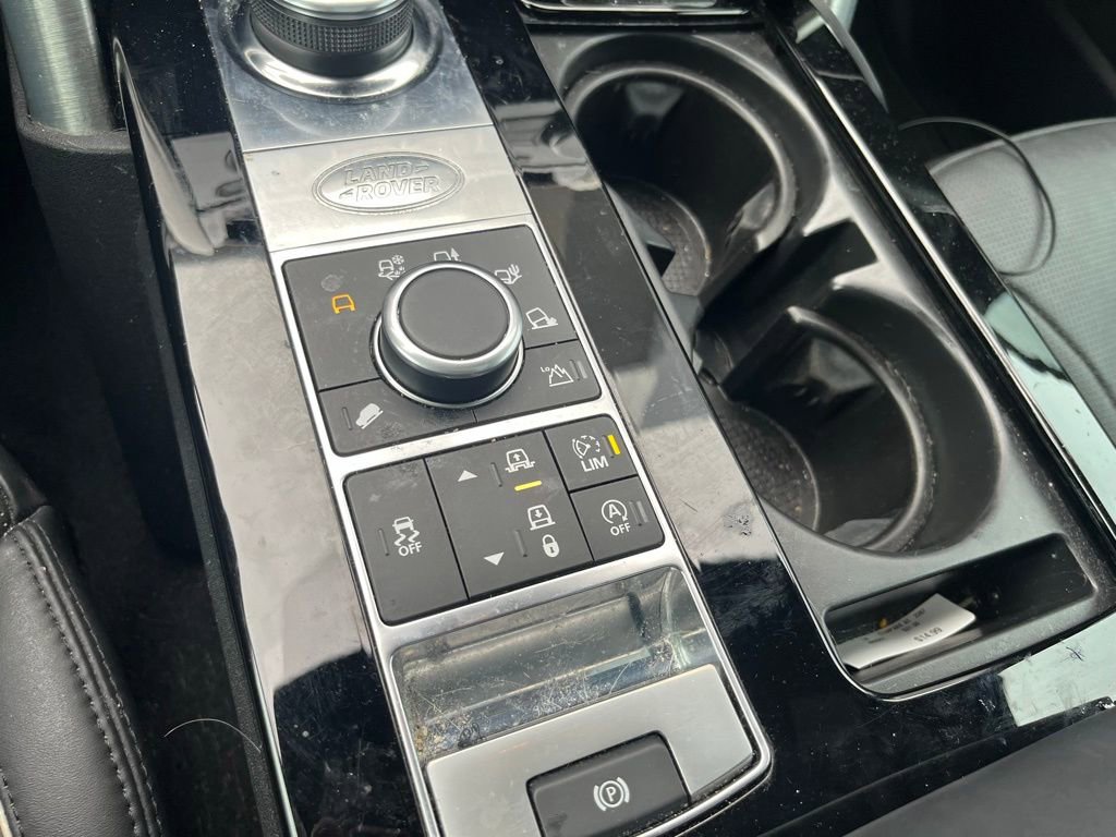 Used 2018 Land Rover Discovery HSE Luxury AWD/4WD image 12