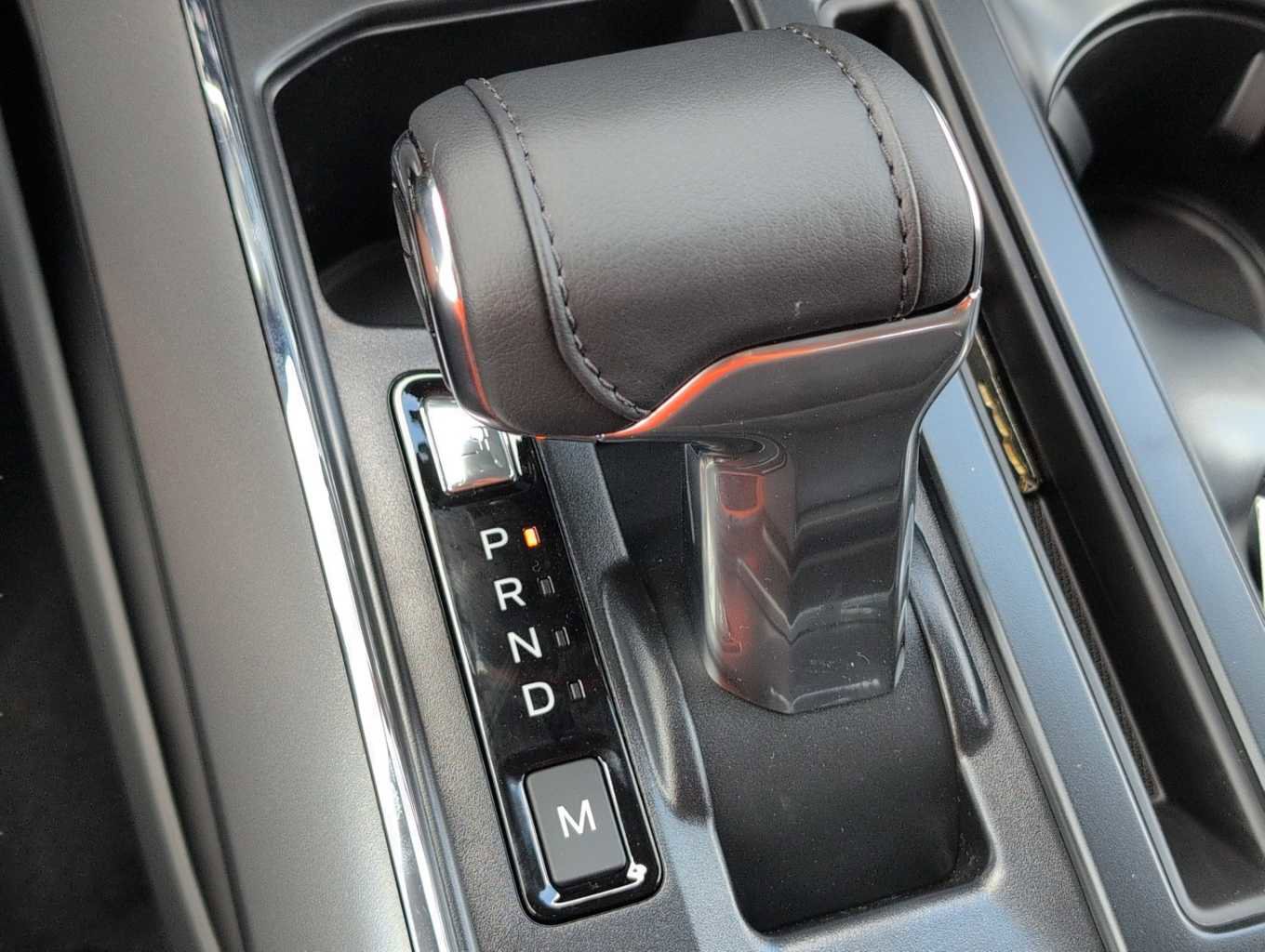 New 2025 Ford F150 Lariat w/ Equipment Group 502A High image 18