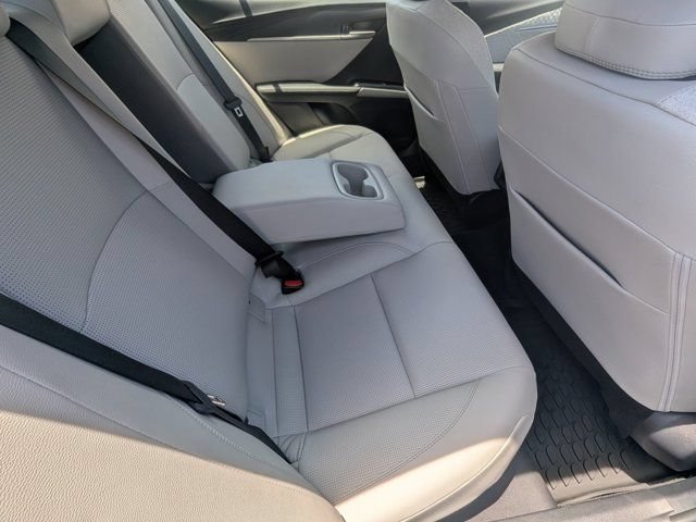 Used 2026 Toyota Camry XLE FWD image 14