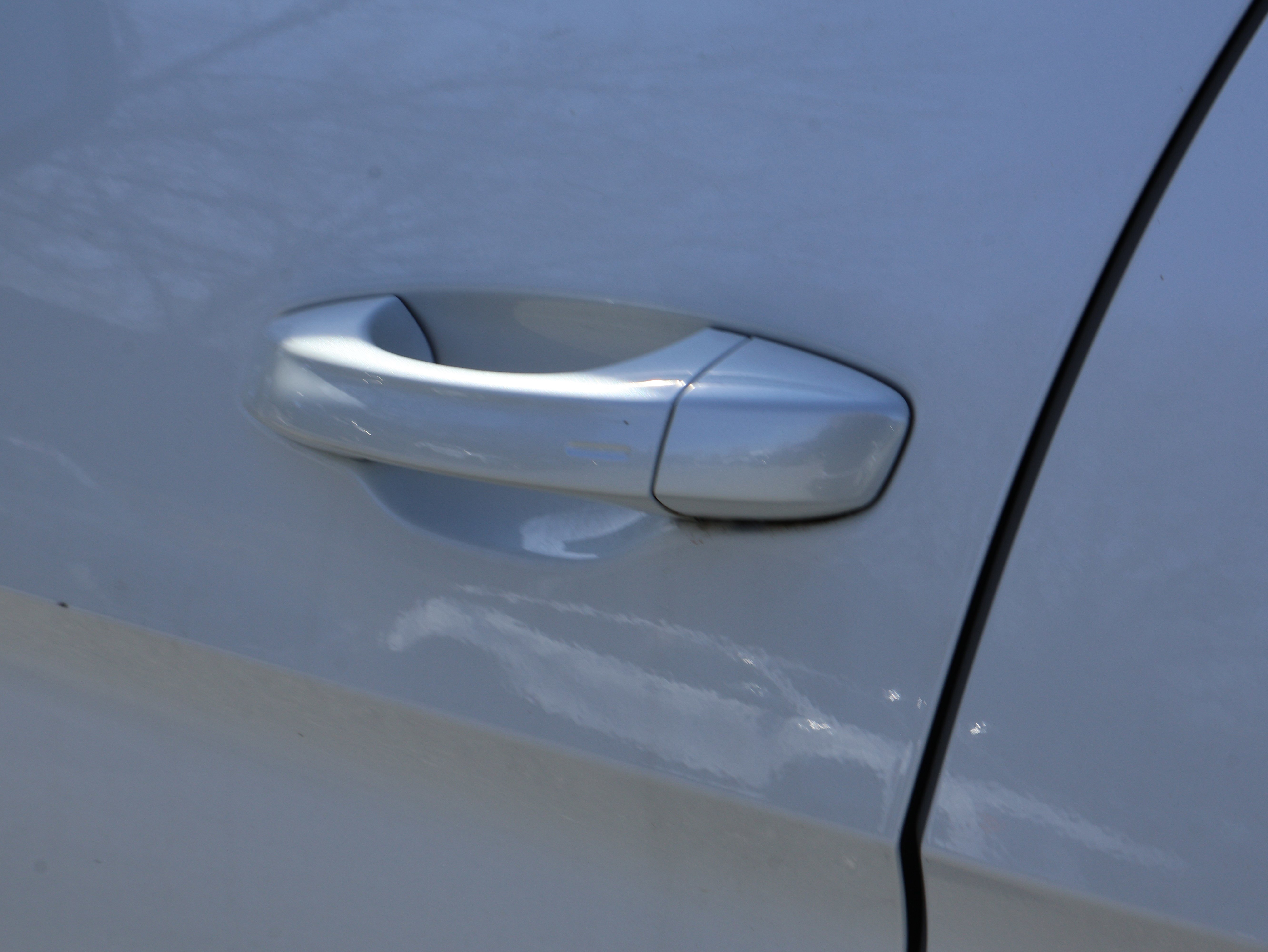 Used 2023 Volkswagen Atlas SEL image 22