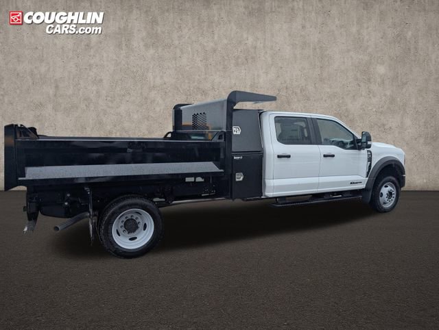 New 2026 Ford F550 4x4 Crew Cab image 9