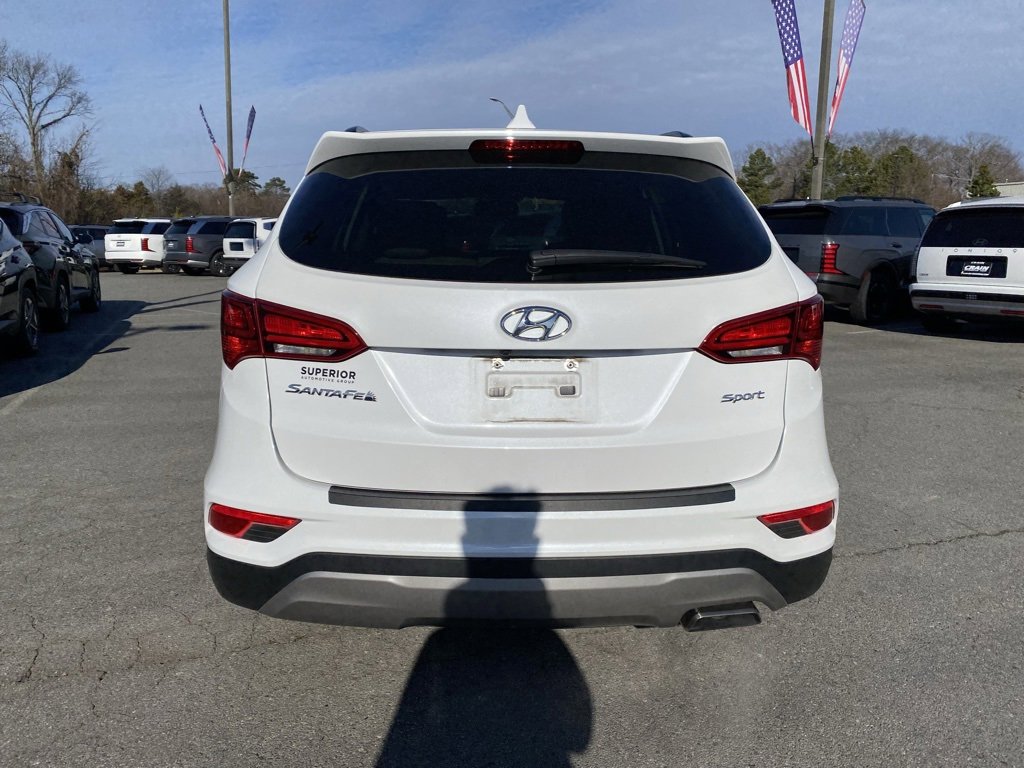 Used 2017 Hyundai Santa Fe Sport image 6