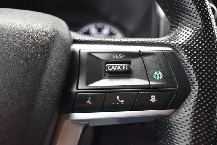 Used 2024 Mitsubishi Outlander FWD image 22