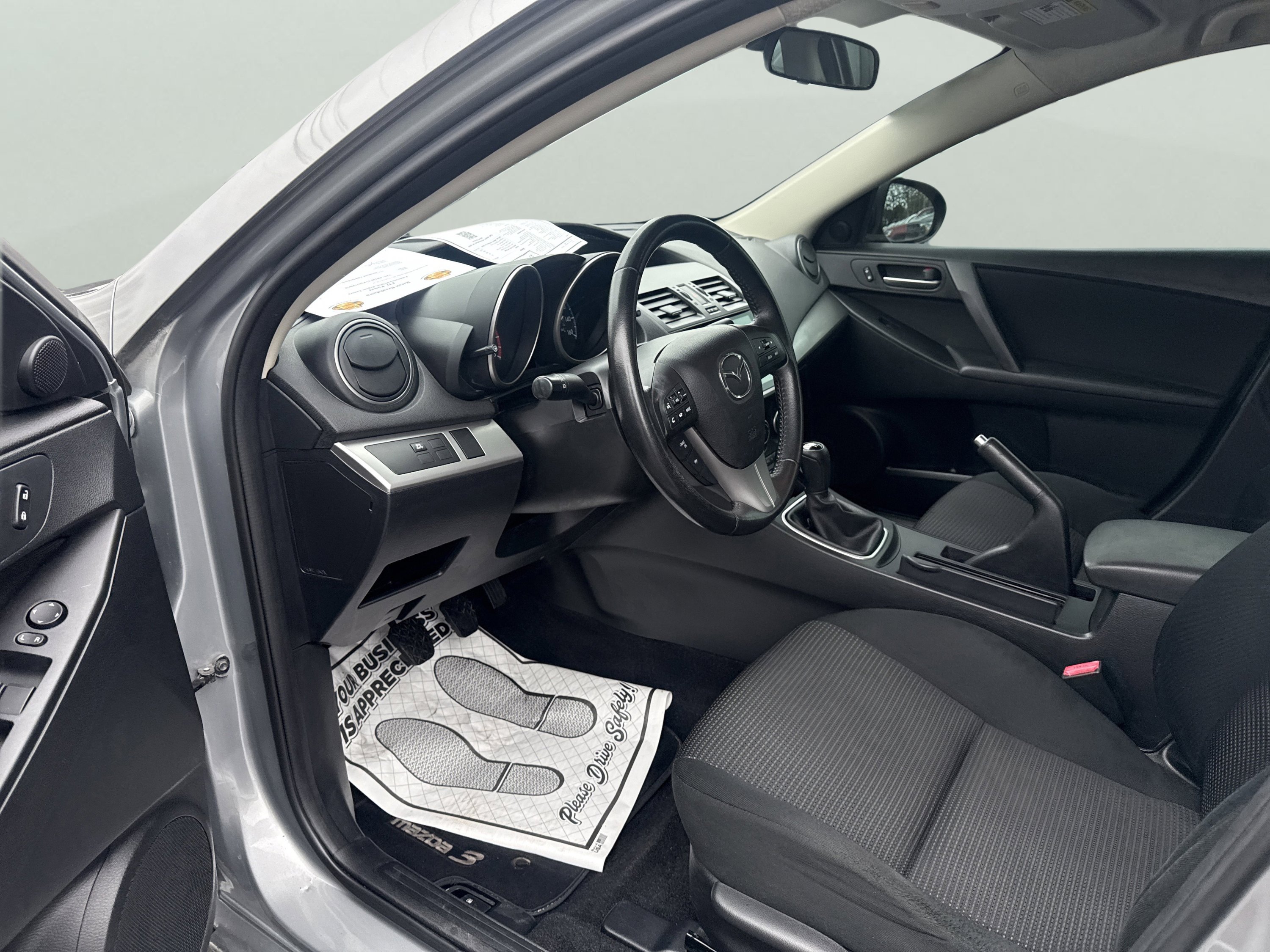 Used 2013 MAZDA MAZDA3 i Touring FWD image 15