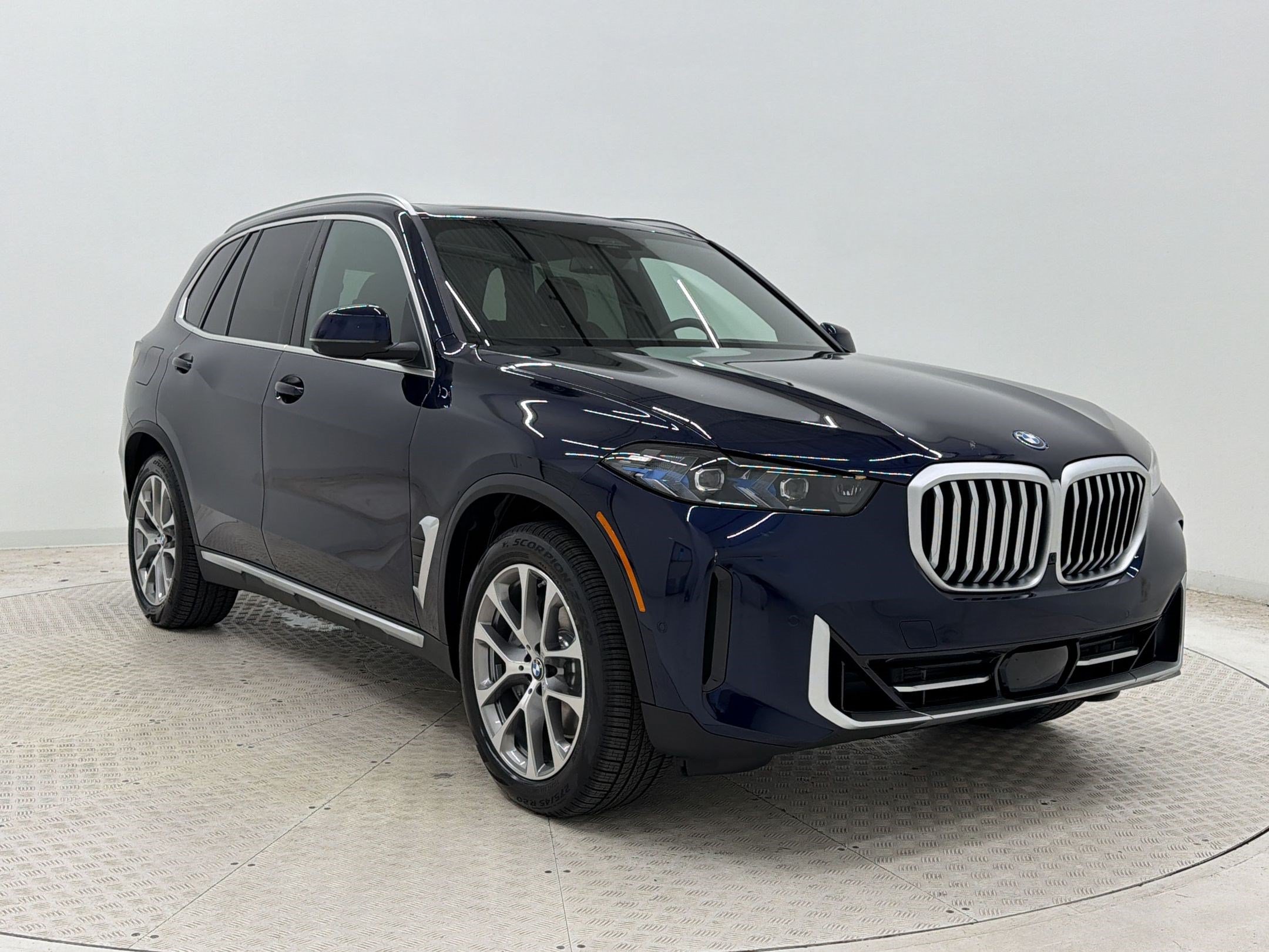New 2026 BMW X5 xDrive50e AWD/4WD image 7