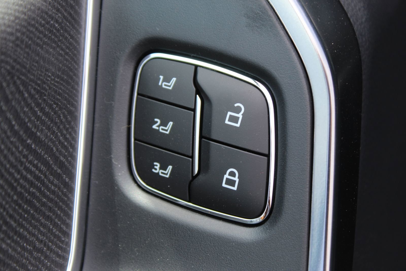 New 2025 Ford F250 Platinum image 20