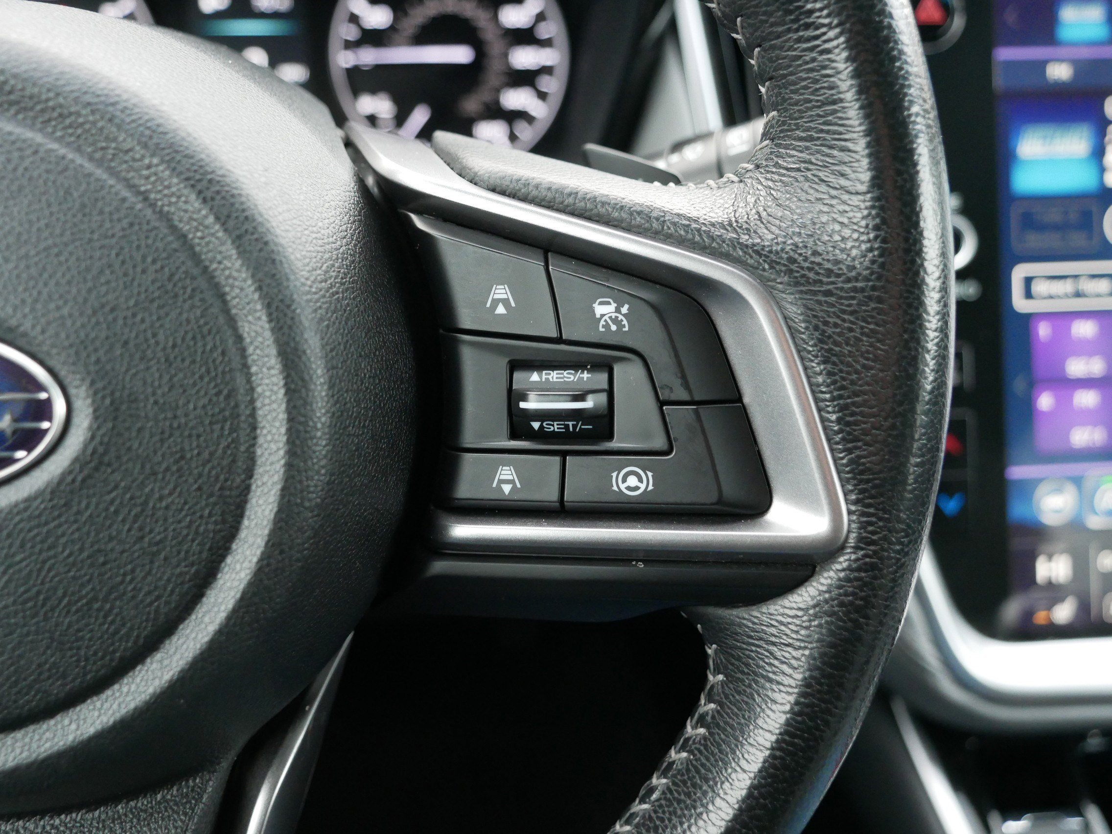 Used 2020 Subaru Outback Premium image 30