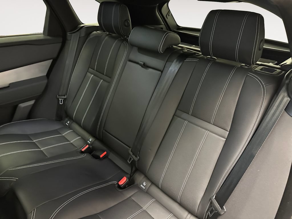 Used 2022 Land Rover Range Rover Velar R-Dynamic S AWD/4WD image 13