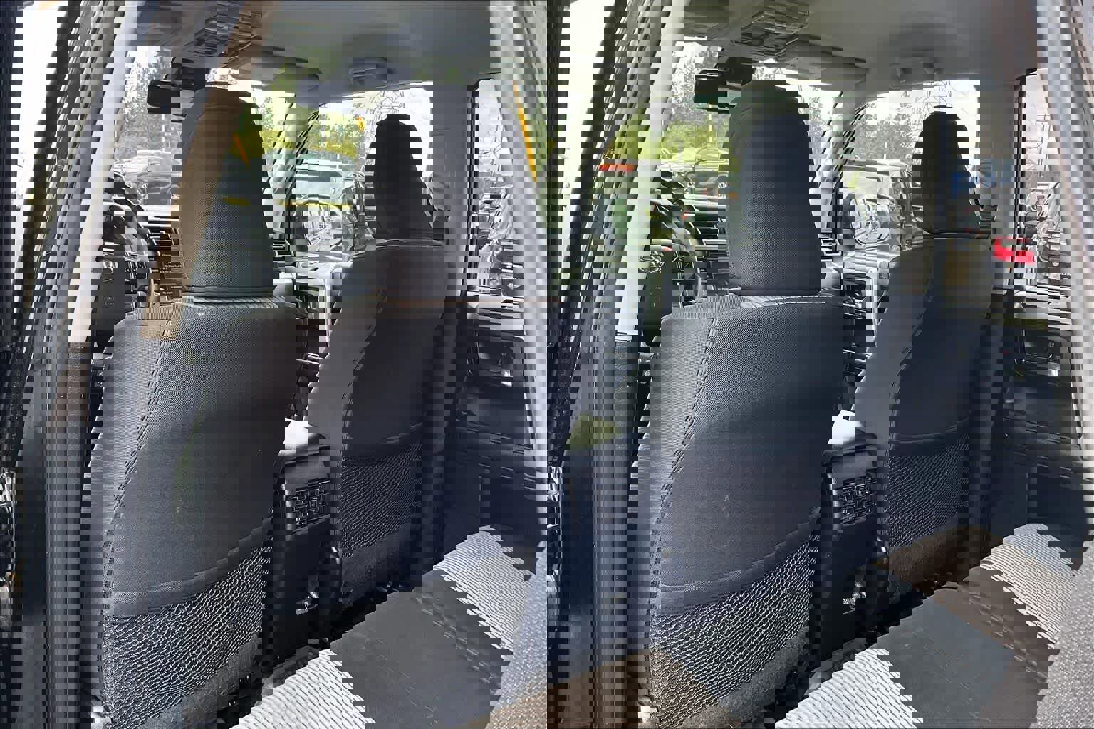 Used 2020 Toyota 4Runner SR5 image 12