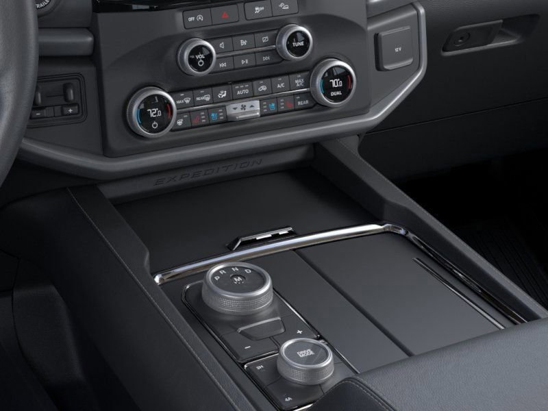 New 2024 Ford Expedition Max XLT image 15
