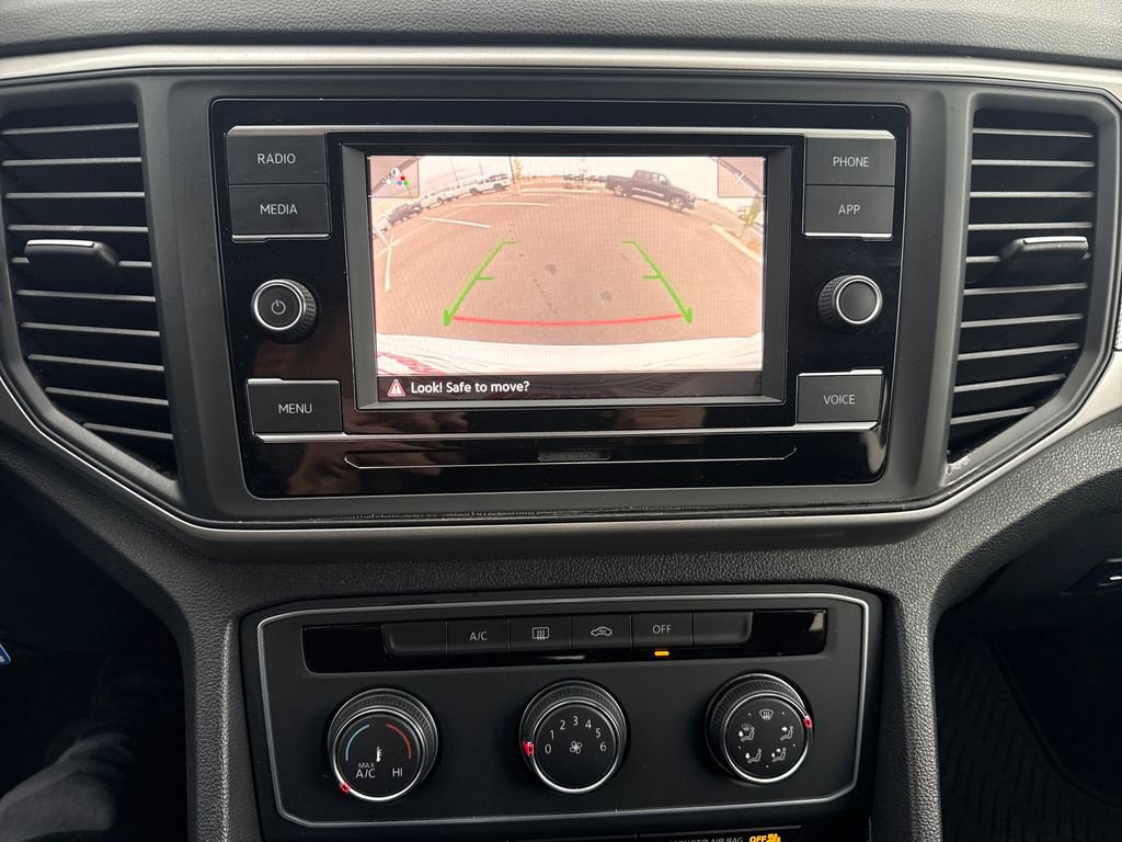 Used 2020 Volkswagen Atlas Cross Sport S image 20