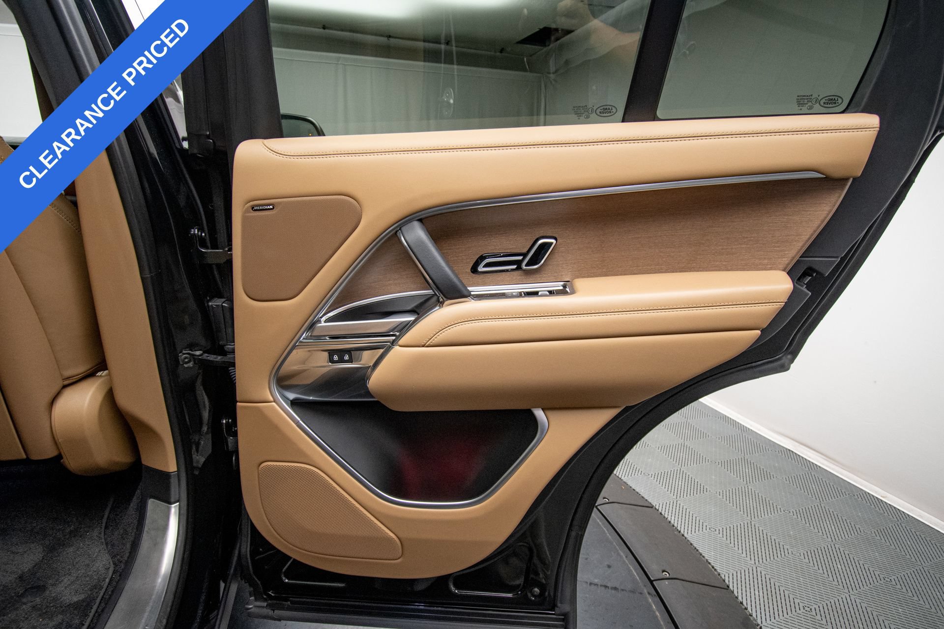 Used 2023 Land Rover Range Rover SE AWD/4WD image 26