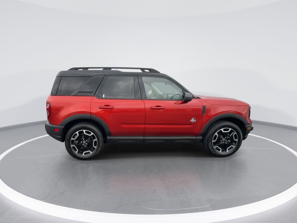 Used 2022 Ford Bronco Sport Outer Banks w/ Tech Package AWD/4WD image 9