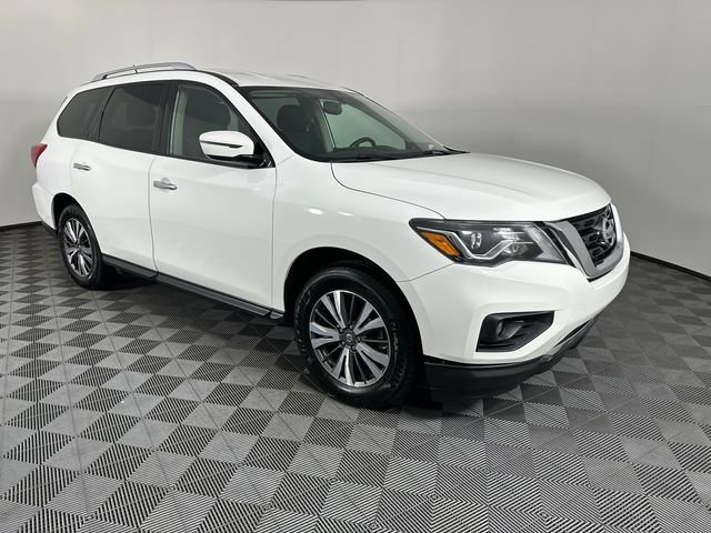 Used 2018 Nissan Pathfinder SV w/ SV Tech Package AWD/4WD image 11