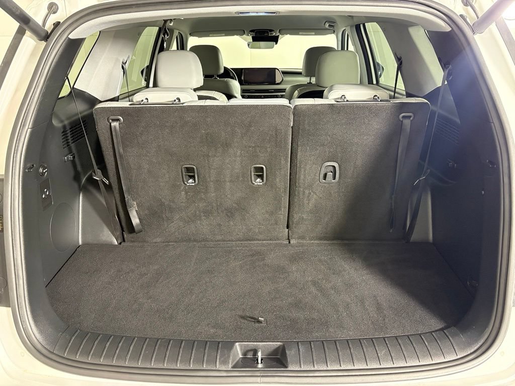 Used 2025 Hyundai Palisade SEL FWD image 19