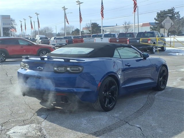 Used 2023 Chevrolet Camaro LT image 5