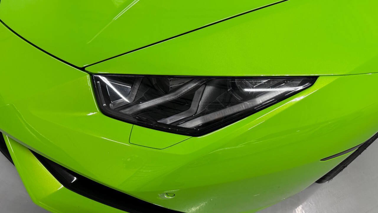 Used 2015 Lamborghini Huracan LP 610-4 AWD/4WD image 26
