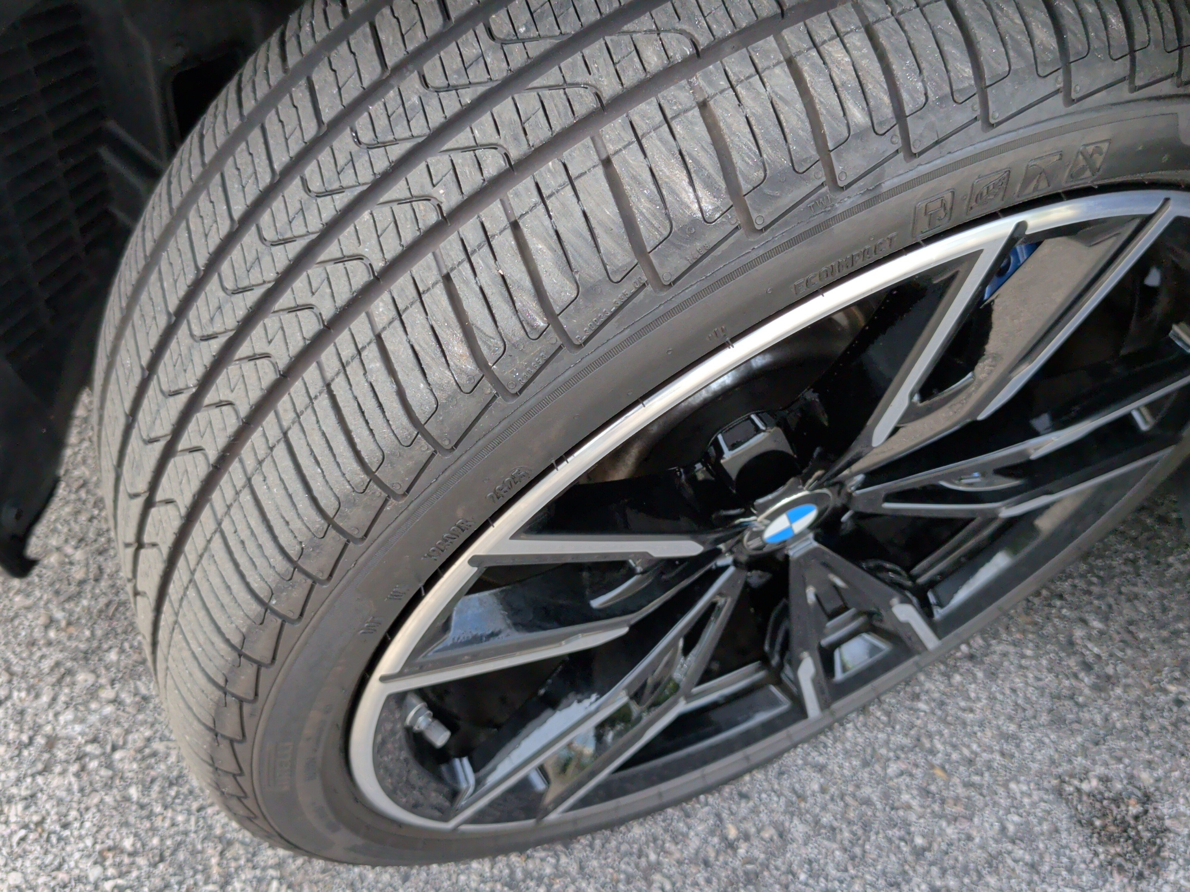 Certified 2025 BMW M240i Coupe RWD image 12