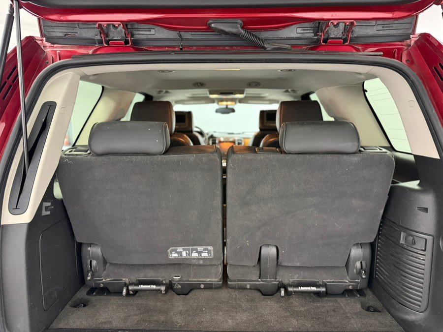 Used 2013 Cadillac Escalade Platinum AWD/4WD image 31