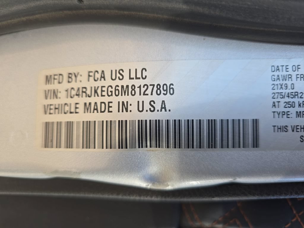 Used 2021 Jeep Grand Cherokee L Summit AWD/4WD image 36
