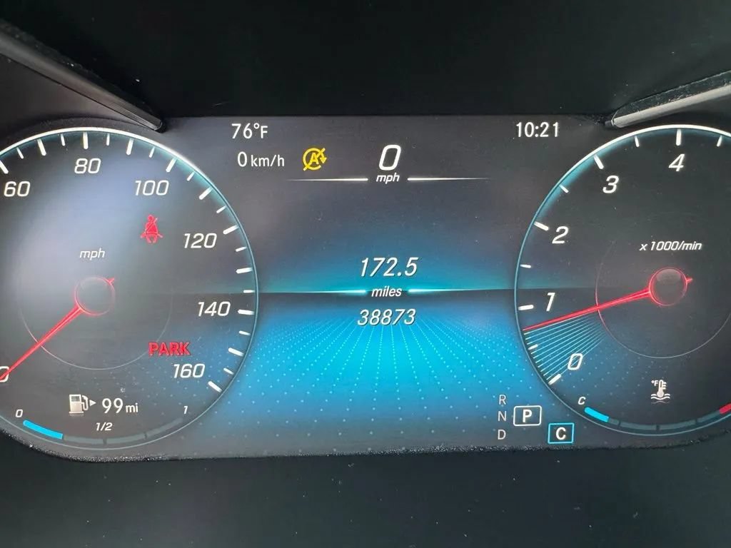 Used 2022 Mercedes-Benz GLC 300 4MATIC image 24