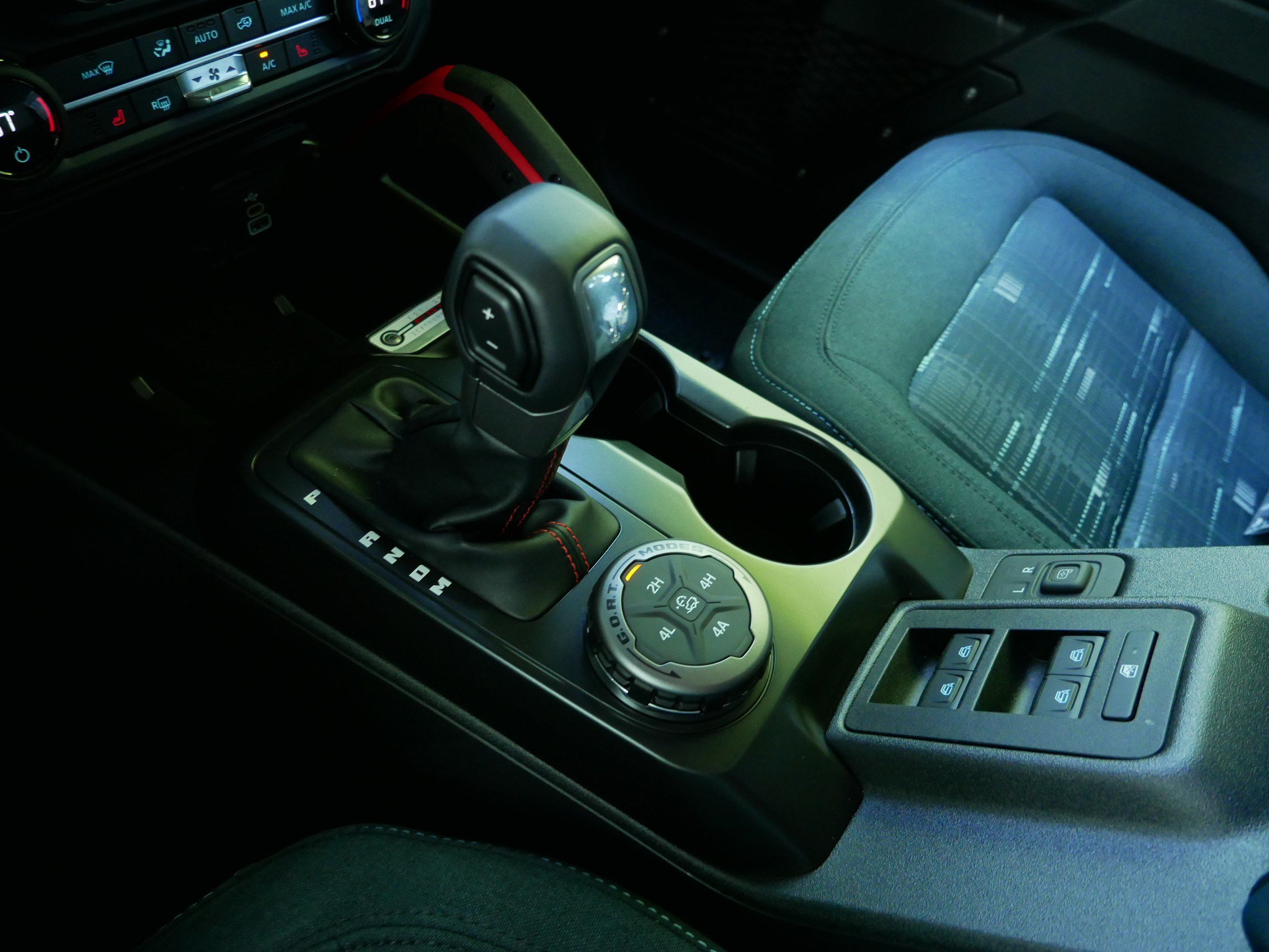 Used 2026 Ford Bronco Heritage Edition AWD/4WD image 24