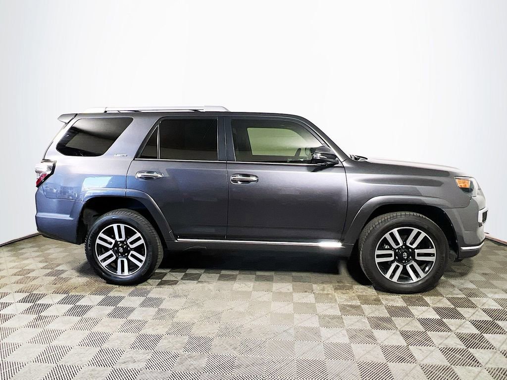Certified 2022 Toyota 4Runner Limited AWD/4WD image 9