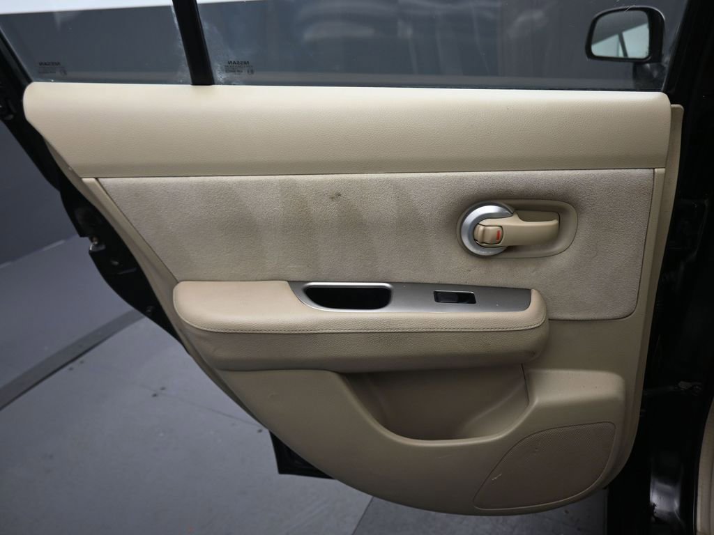 Used 2007 Nissan Versa 1.8 S w/ PWR Pkg FWD image 21