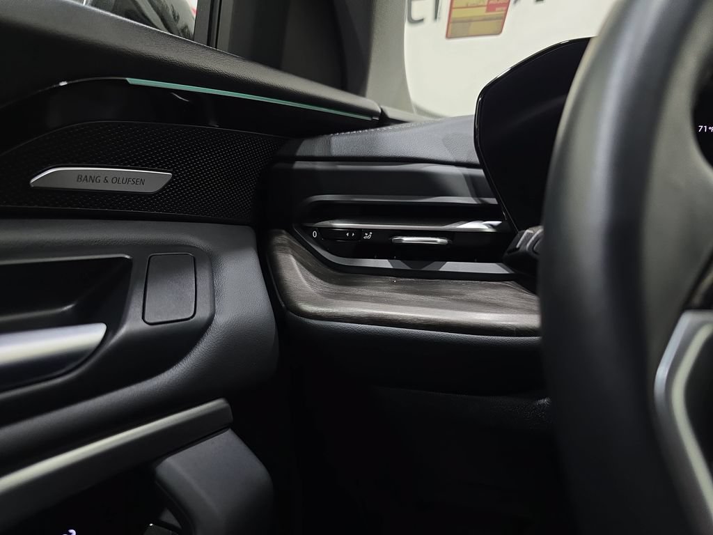 Used 2025 Audi Q5 Premium w/ Premium Plus AWD/4WD image 29