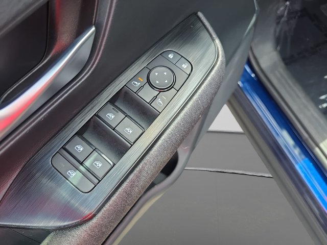 Used 2026 Nissan Kicks SV FWD image 24
