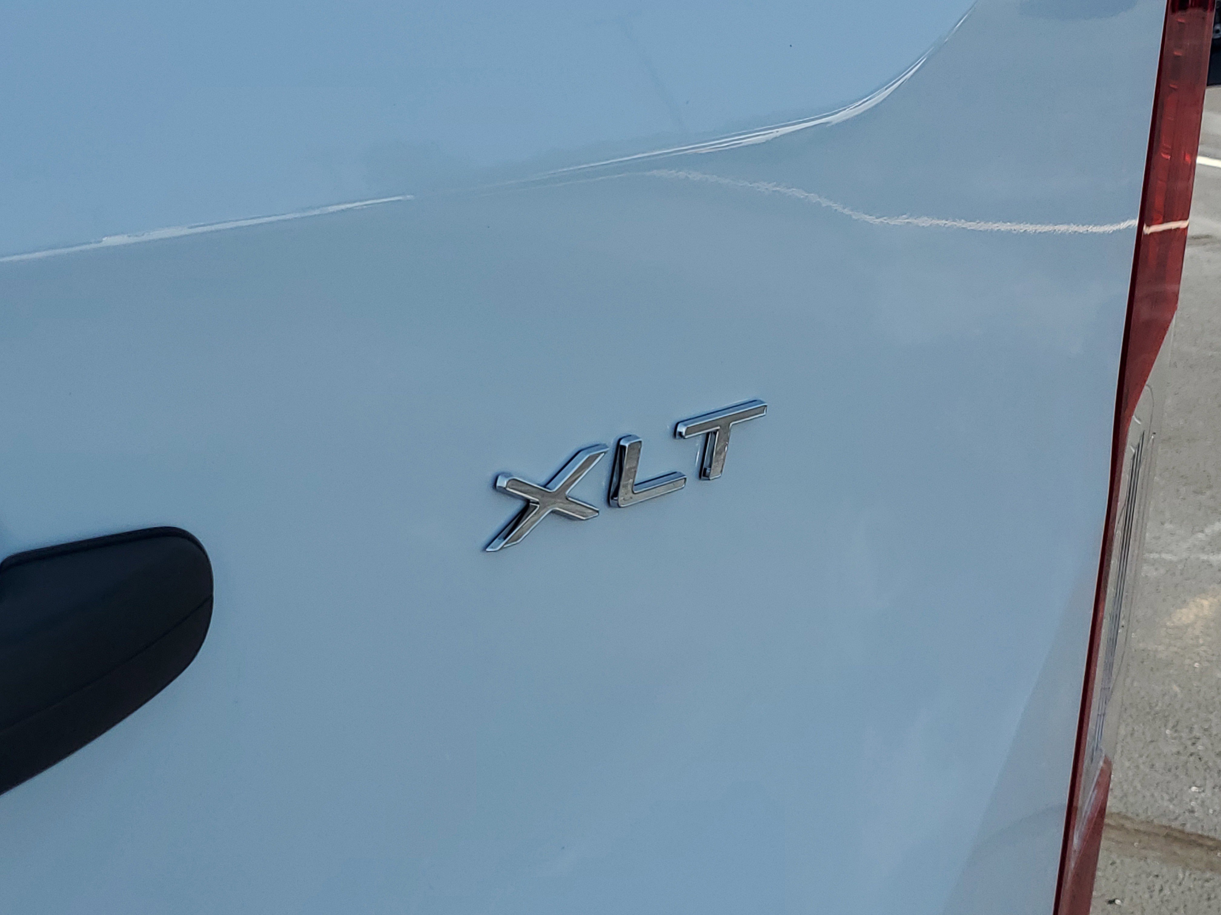 New 2025 Ford Transit 350 XLT image 8