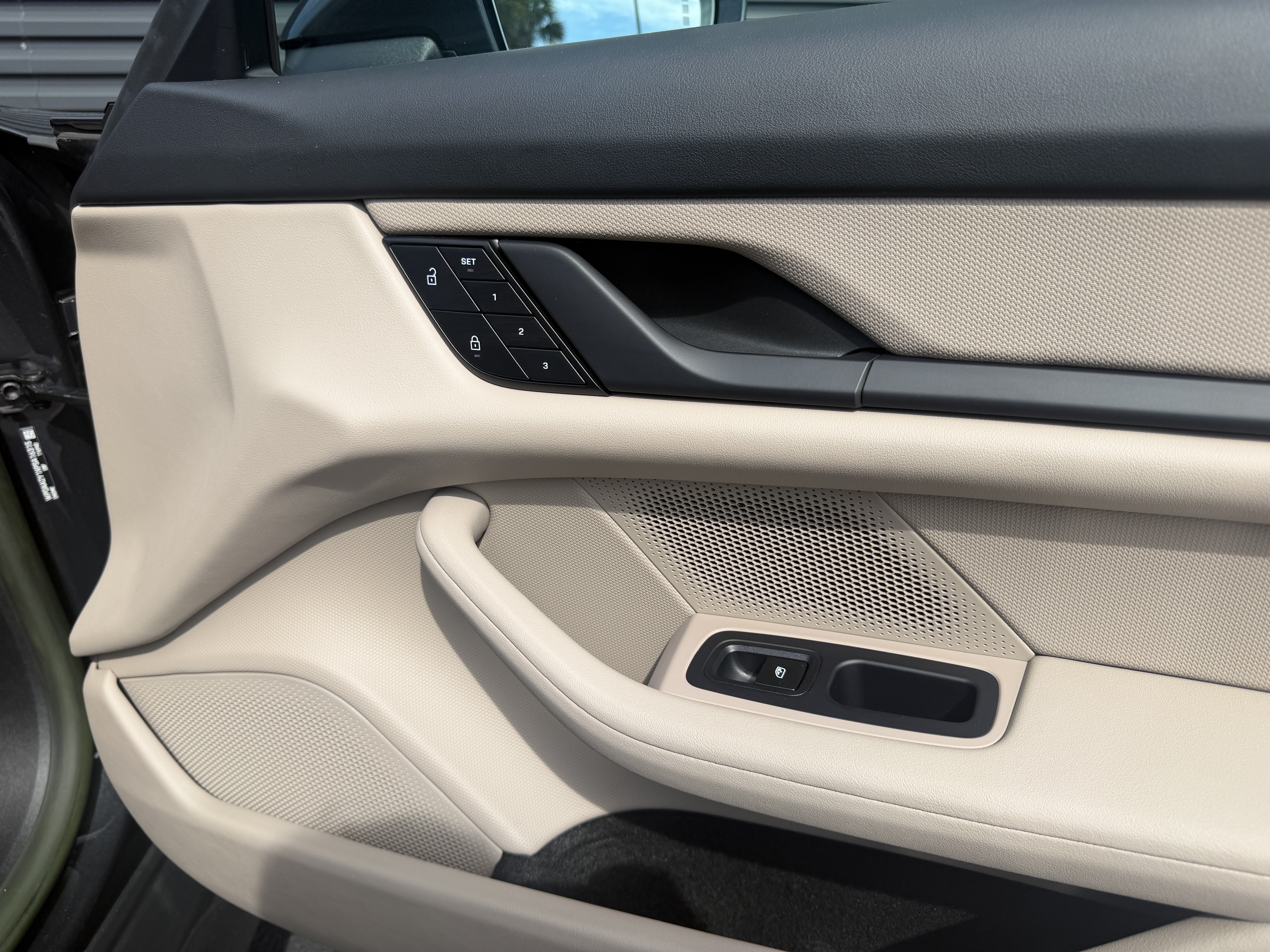 Certified 2023 Porsche Taycan RWD image 29