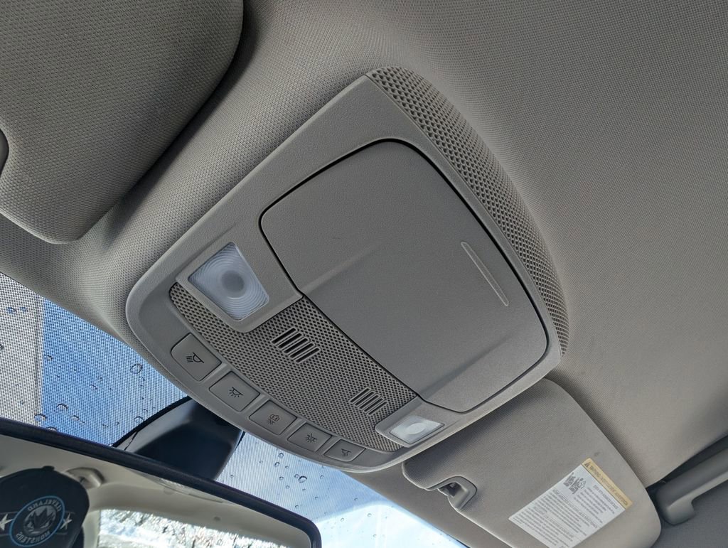 Used 2019 Ford Fusion SE image 29