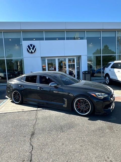 Used 2022 Kia Stinger GT1 w/ Red Interior Color Package AWD/4WD image 2