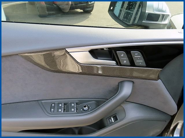 Used 2025 Audi S5 Premium image 12