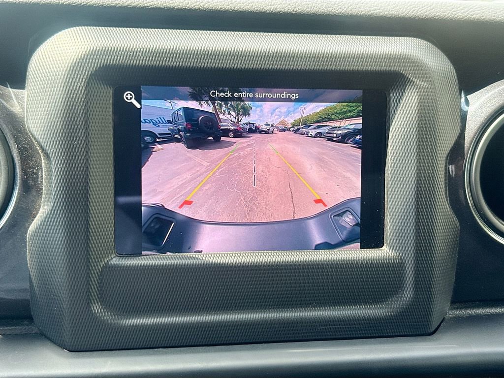 Used 2022 Jeep Gladiator Sport image 15