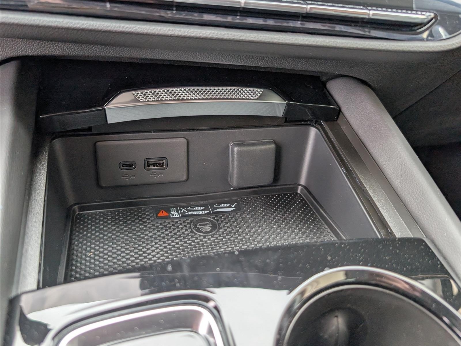 New 2026 Buick Envision Sport Touring AWD/4WD image 22